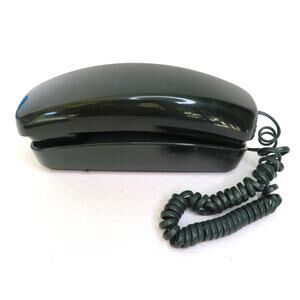 Vintage Hunter Green Southwestern Bell Trimline Touchtone Phone